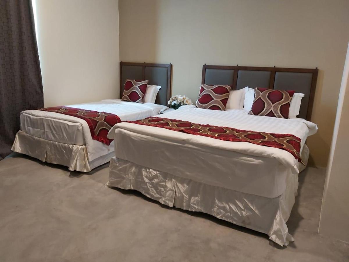 Kb Hotel Kepala Batas  Eksteriør billede
